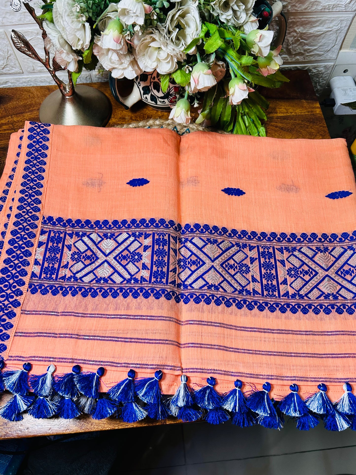 Mekhela Sador ( Cotton)