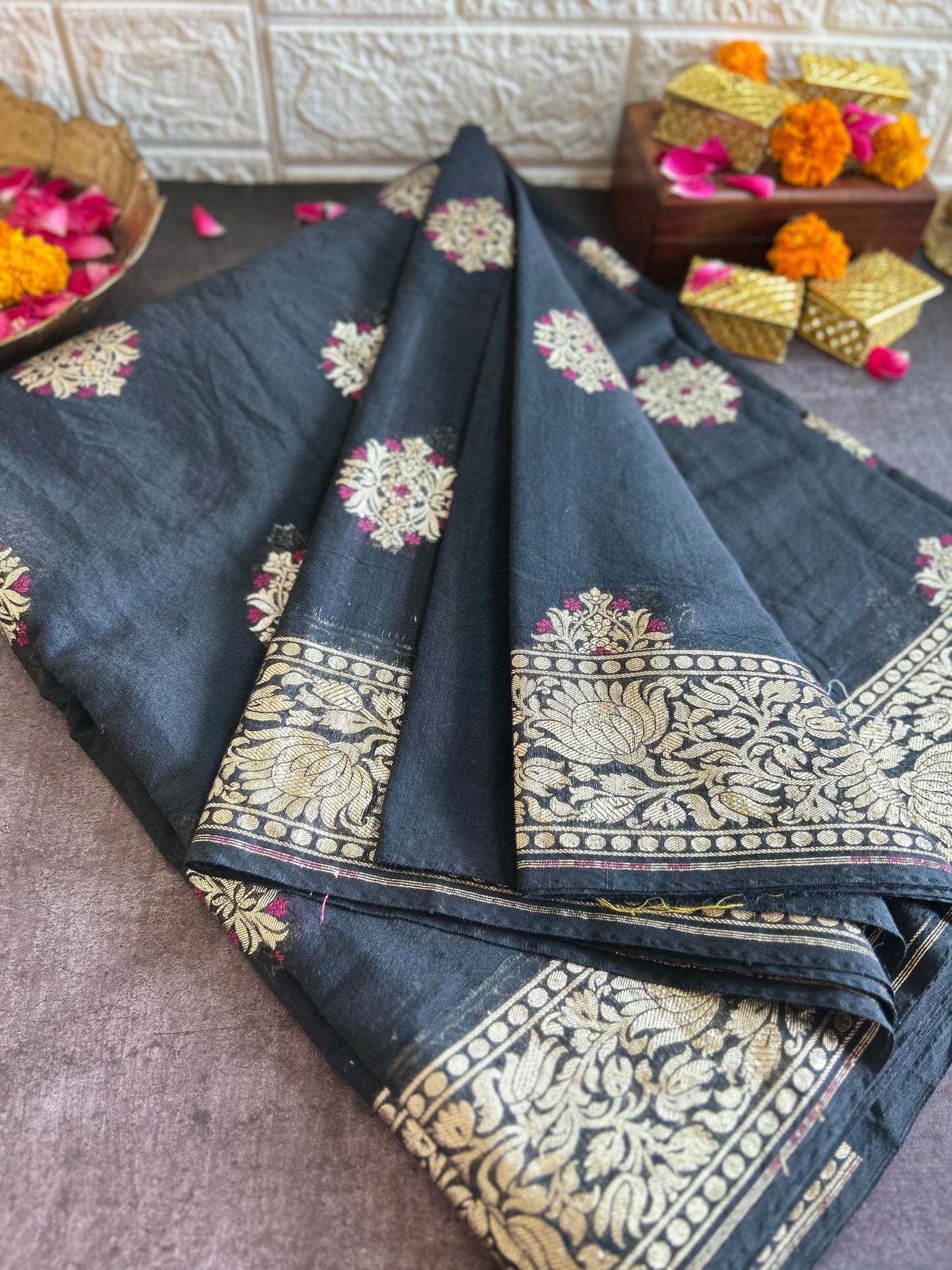 Banarasi Munga Muslin Saree